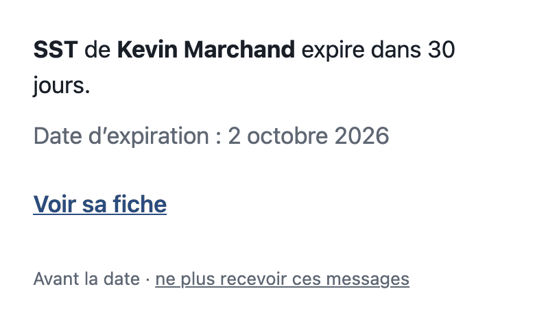 Le mail d’alerte réel : « AIPR de Kevin Marchand expire dans 30 jours », la date d’expiration, un lien vers sa fiche, et le lien pour ne plus recevoir ces messages